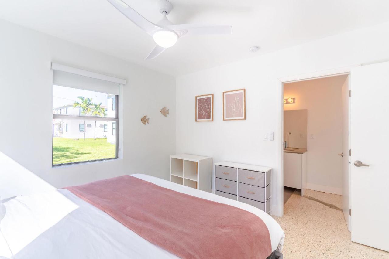 Apartmán Renovated Apts With Kitchen, Fast Wifi, Smart Tv, Roku & Pool Onsite 4 Mi To Surfside Beach North Miami Exteriér fotografie