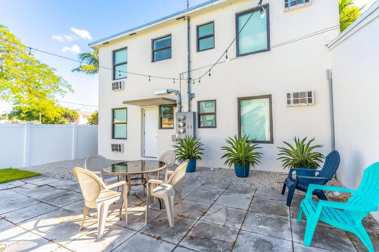 Apartmán Renovated Apts With Kitchen, Fast Wifi, Smart Tv, Roku & Pool Onsite 4 Mi To Surfside Beach North Miami Exteriér fotografie