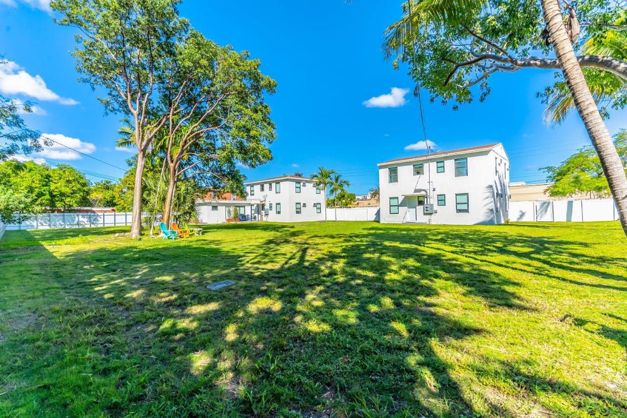 Apartmán Renovated Apts With Kitchen, Fast Wifi, Smart Tv, Roku & Pool Onsite 4 Mi To Surfside Beach North Miami Exteriér fotografie