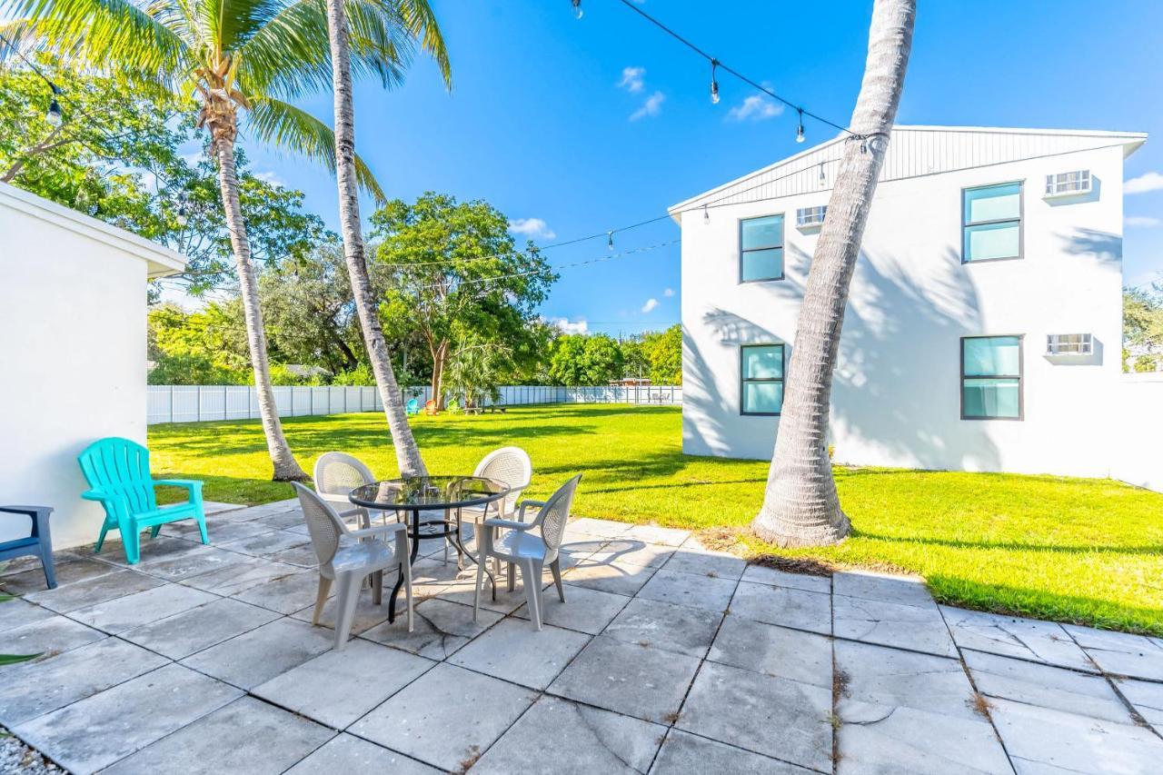 Apartmán Renovated Apts With Kitchen, Fast Wifi, Smart Tv, Roku & Pool Onsite 4 Mi To Surfside Beach North Miami Exteriér fotografie