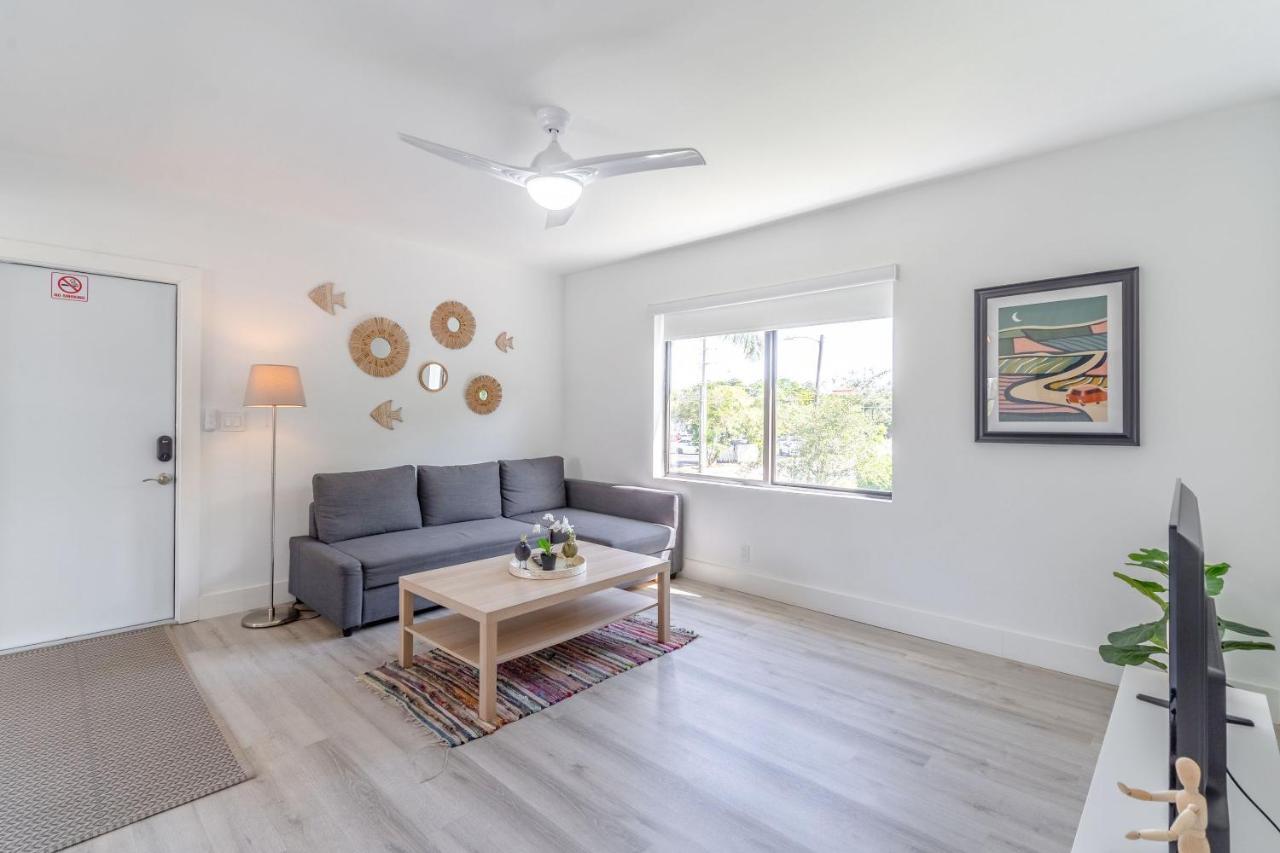 Apartmán Renovated Apts With Kitchen, Fast Wifi, Smart Tv, Roku & Pool Onsite 4 Mi To Surfside Beach North Miami Exteriér fotografie