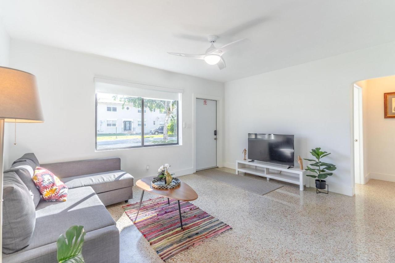 Apartmán Renovated Apts With Kitchen, Fast Wifi, Smart Tv, Roku & Pool Onsite 4 Mi To Surfside Beach North Miami Exteriér fotografie