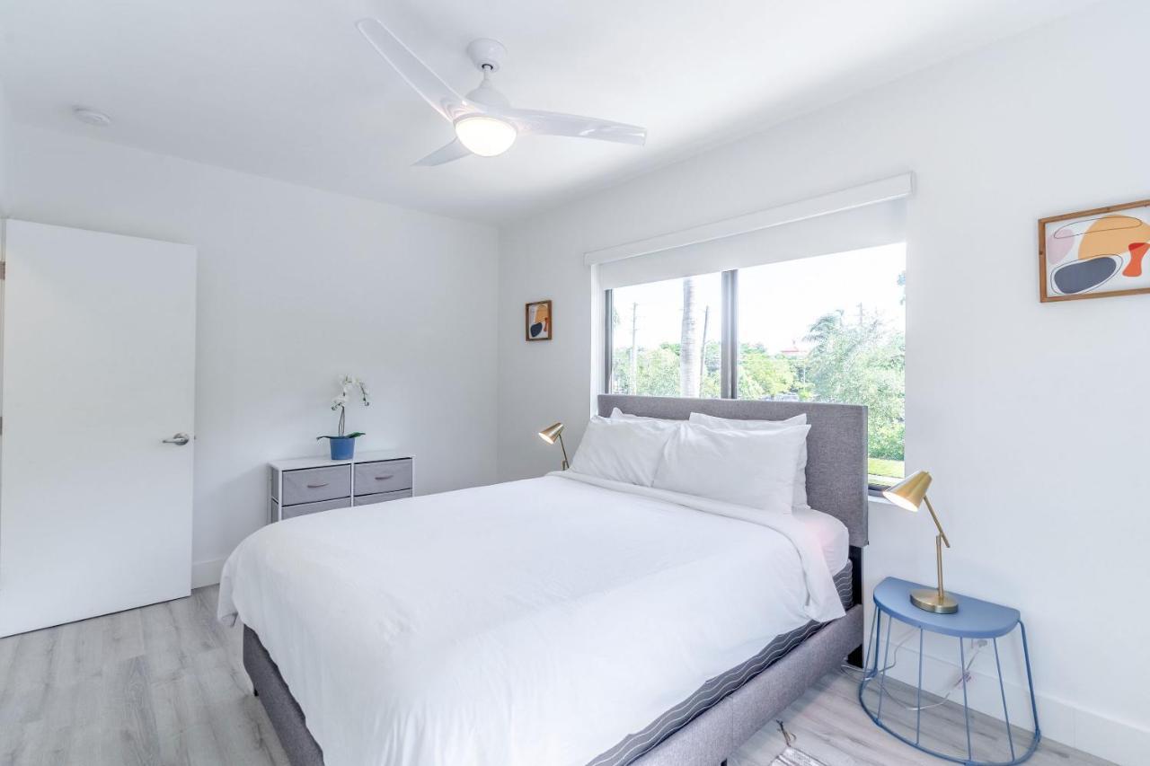 Apartmán Renovated Apts With Kitchen, Fast Wifi, Smart Tv, Roku & Pool Onsite 4 Mi To Surfside Beach North Miami Exteriér fotografie